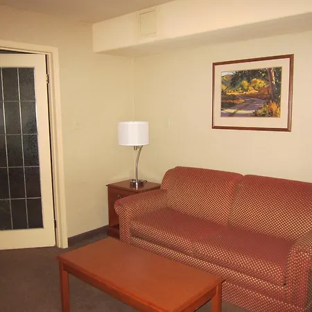 Super 8 By Wyndham Fort St. John Bc Hotel Exterior photo